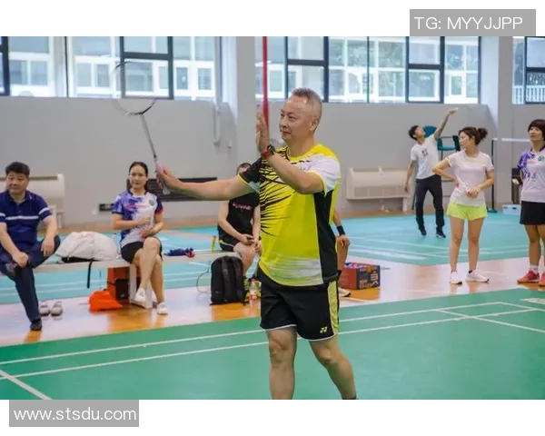 西安羽毛球队勇闯世锦赛舞台展现逆袭精神与团结力量